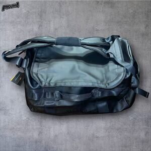Stormtech Outdoor Nomad Duffle Bag MDX-1M- Company logo New